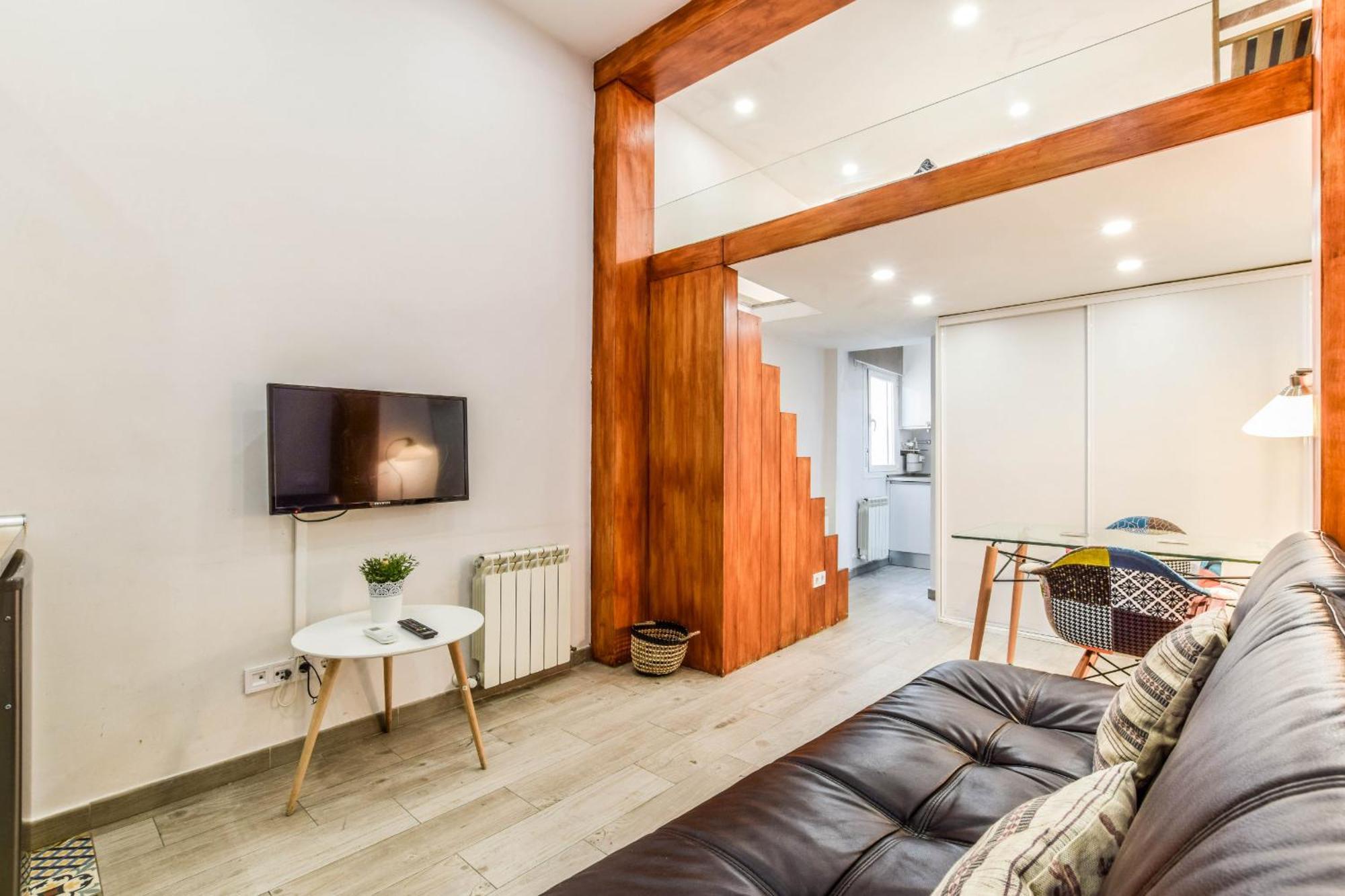 Loft Reformado En Chueca Para 4 Personas Appartement Madrid Buitenkant foto